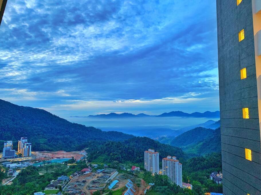 Cozy Corner Geo38 Genting 2-bedrooms Free Wifi Youtube Parking 5pax Apartment